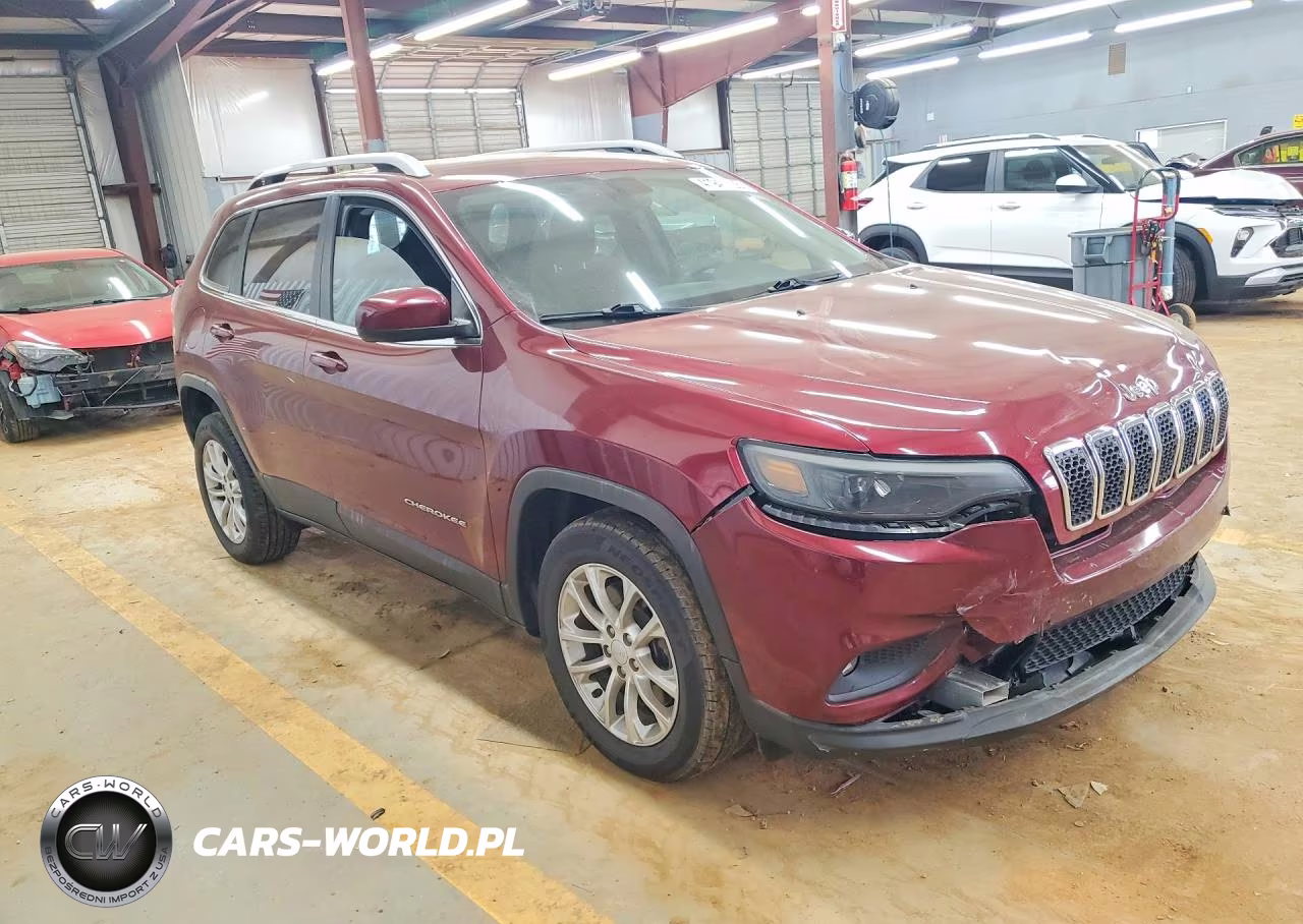 2019 Jeep Cherokee Latitude VIN:1C4PJLCB8KD265223 - 4