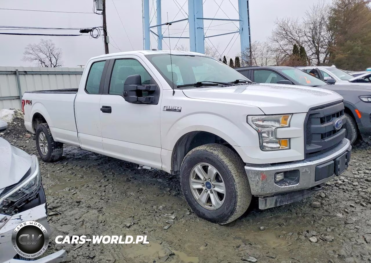 2017 Ford F150 Super Cab VIN:1FTEX1EF0HKC31369 - 4