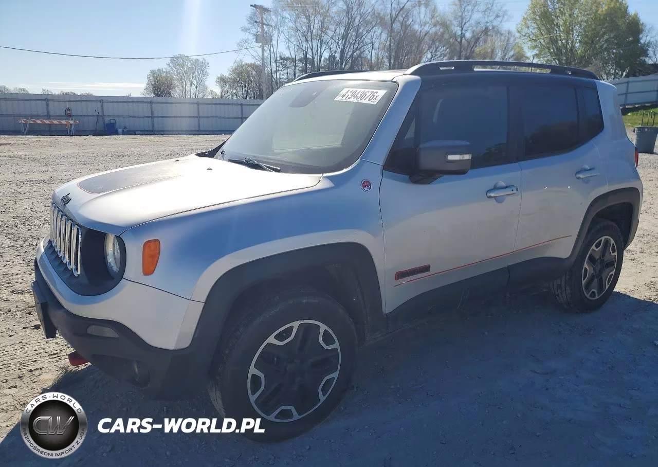 2015 Jeep Renegade Trailhawk
