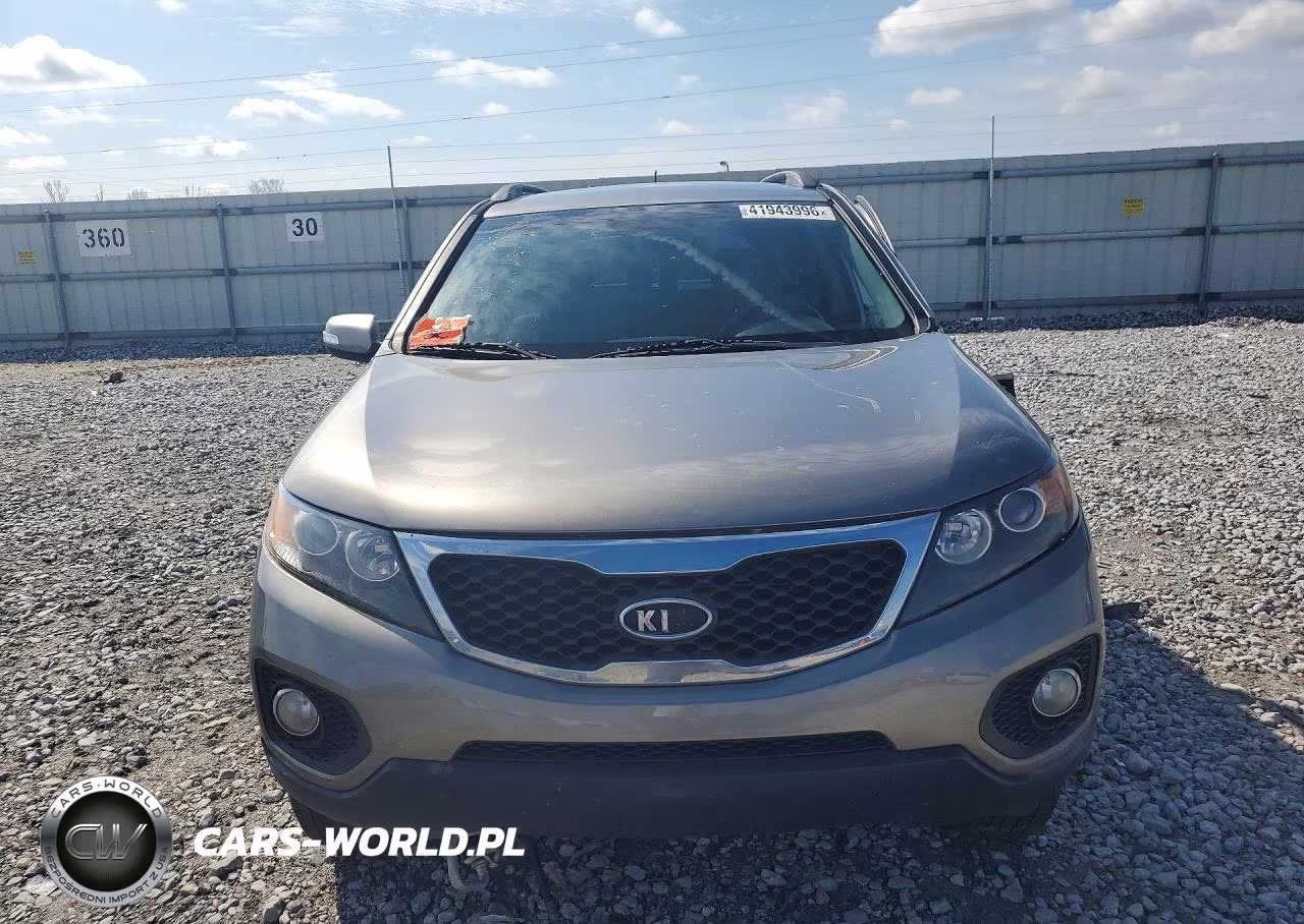 2013 Kia Sorento VIN:5XYKT4A60DG395047 - 5