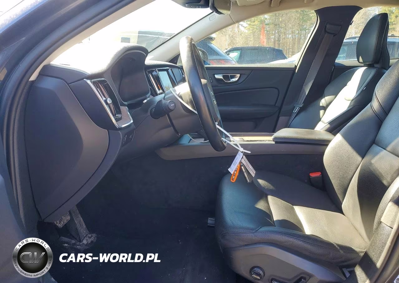 2021 Volvo S60 T6 Momentum VIN:7JRA22TK3MG094932 - 7