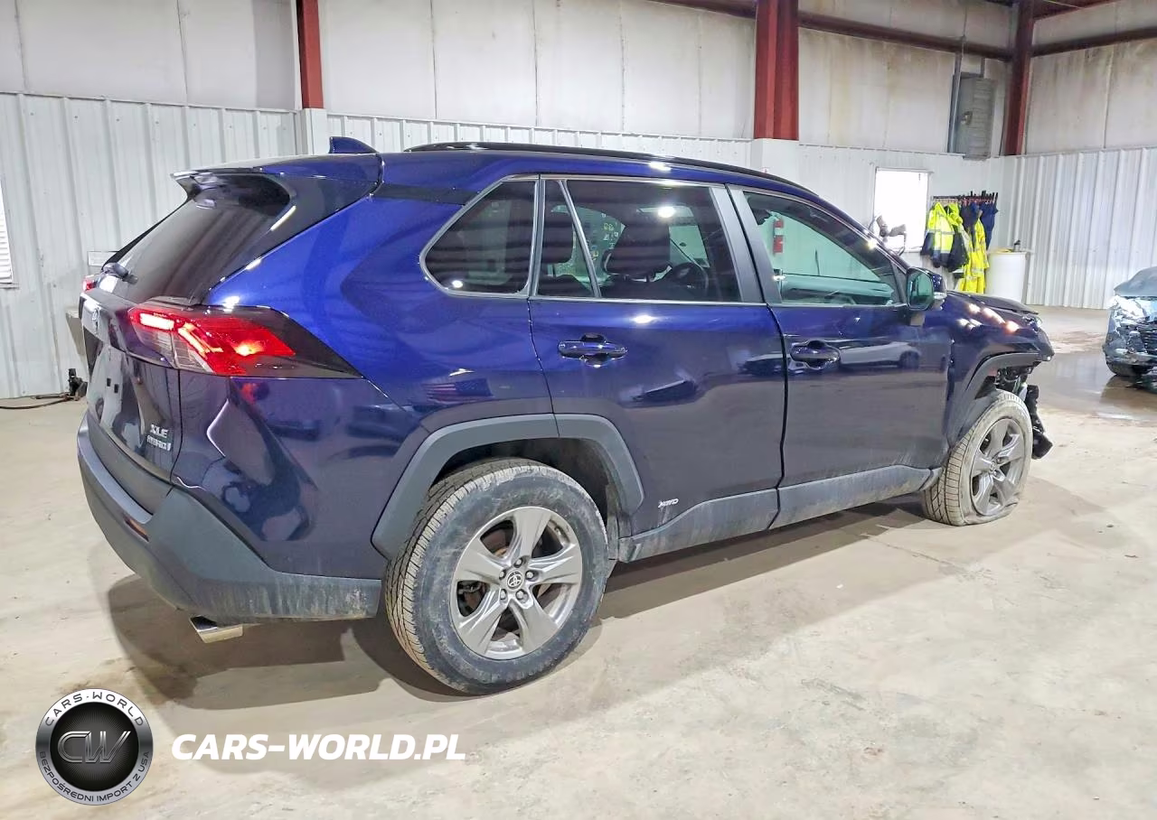 2024 Toyota Rav4 Hybrid Xle VIN:4T3RWRFV1RU150334 - 3