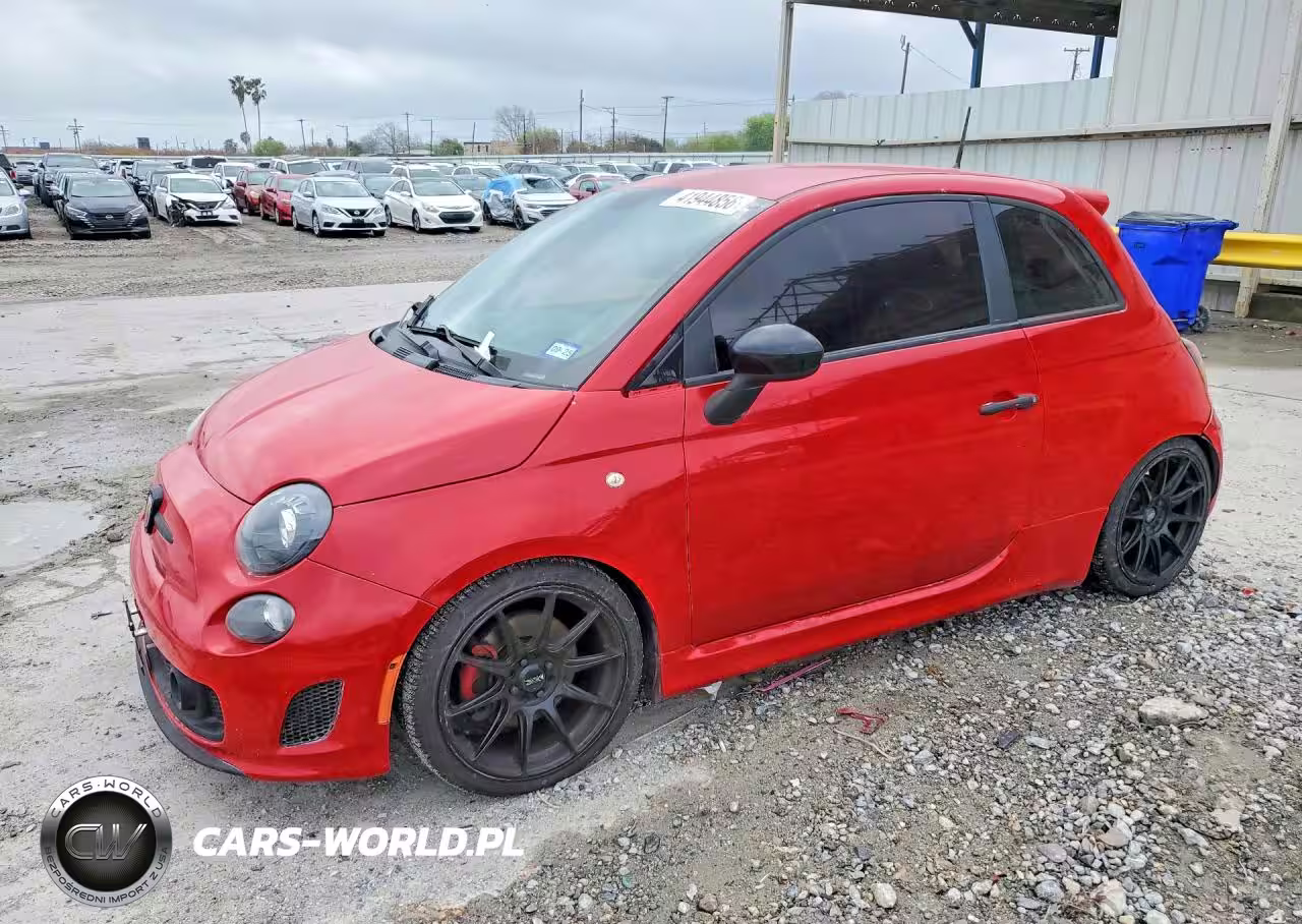 2015 Fiat 500 Abarth