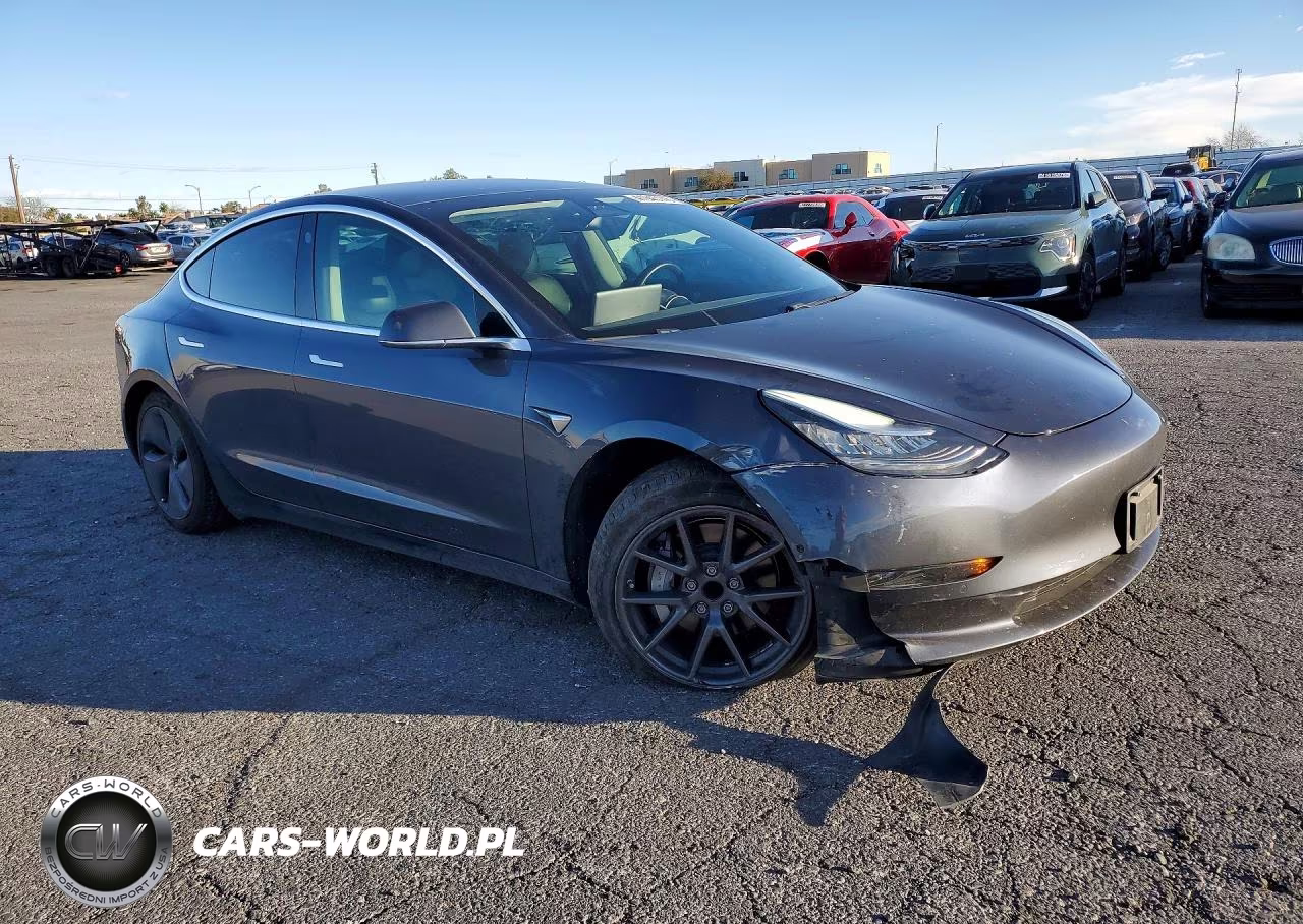 2020 Tesla Model 3 VIN:5YJ3E1EA9LF803644 - 4