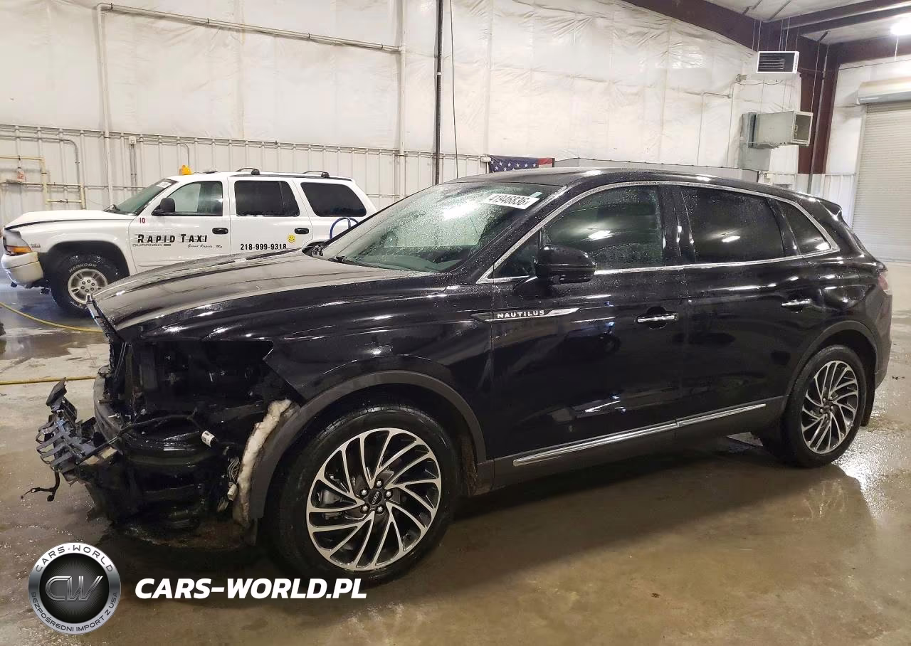 2020 Lincoln Nautilus Reserve