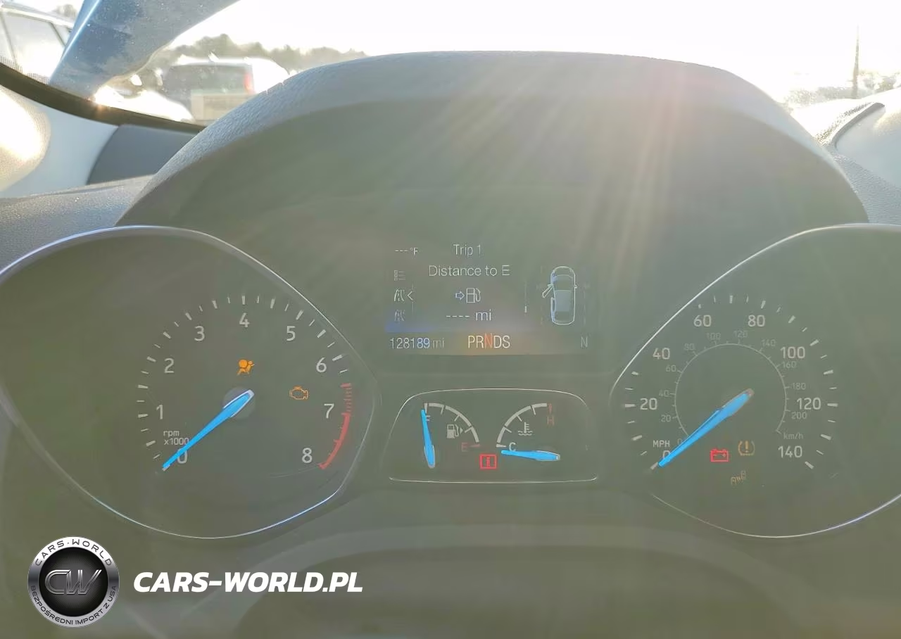 2019 Ford Escape Titanium VIN:1FMCU9J93KUC26091 - 9