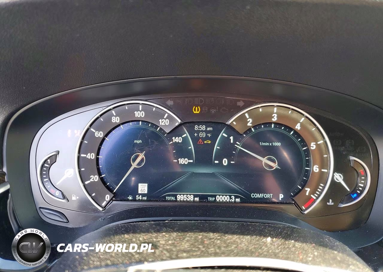 2019 BMW 530 I VIN:WBAJA5C55KWW23374 - 9