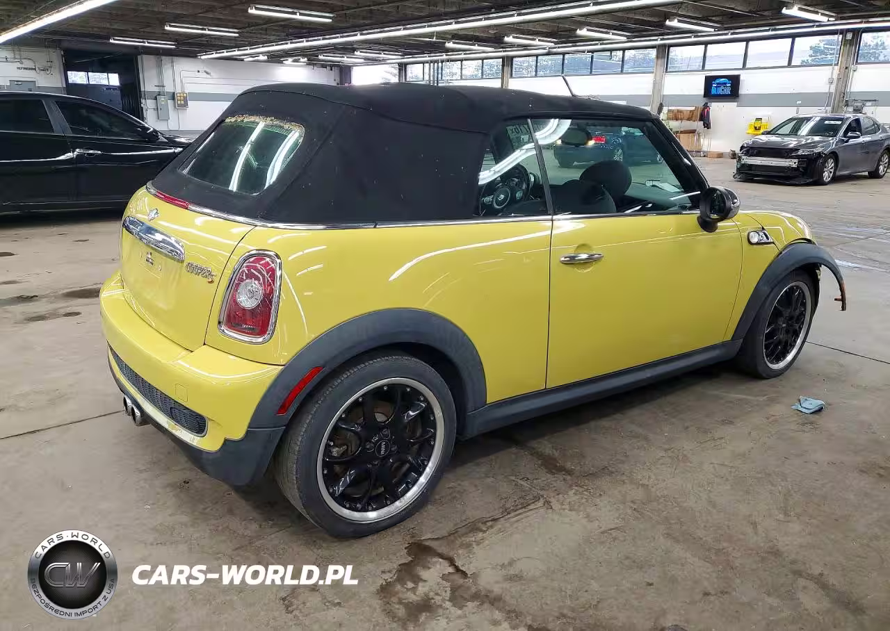 2010 Mini Cooper S VIN:WMWMS3C57ATY50869 - 3