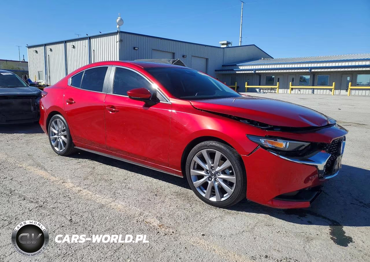 2023 Mazda 3 Preferred VIN:3MZBPACM5PM382975 - 4
