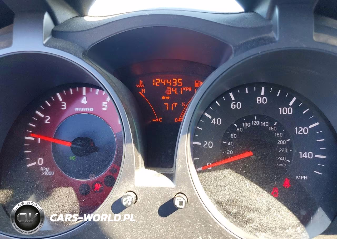 2015 Nissan Juke S VIN:JN8AF5MR9FT511405 - 9