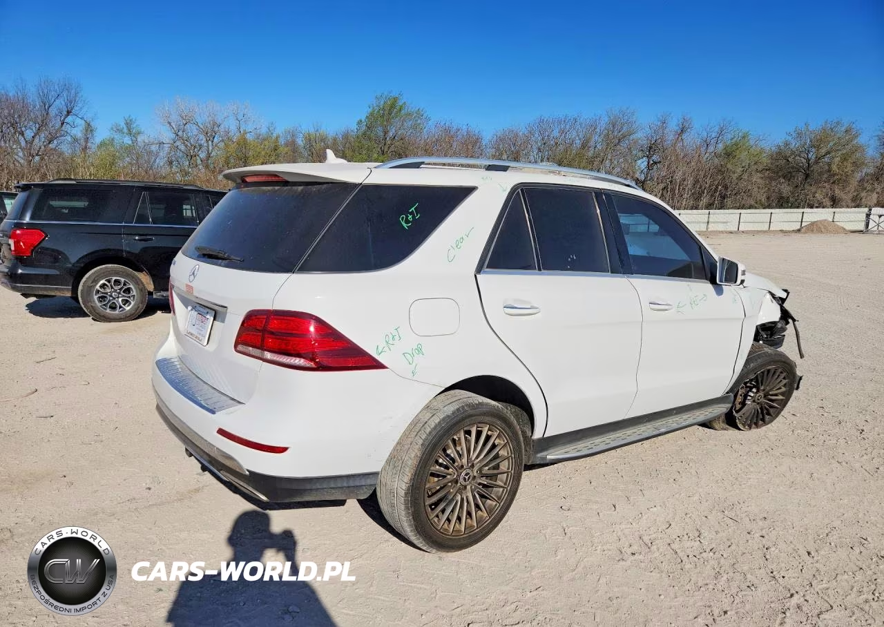 2016 Mercedes-Benz Gle 350 VIN:4JGDA5JB6GA750904 - 3