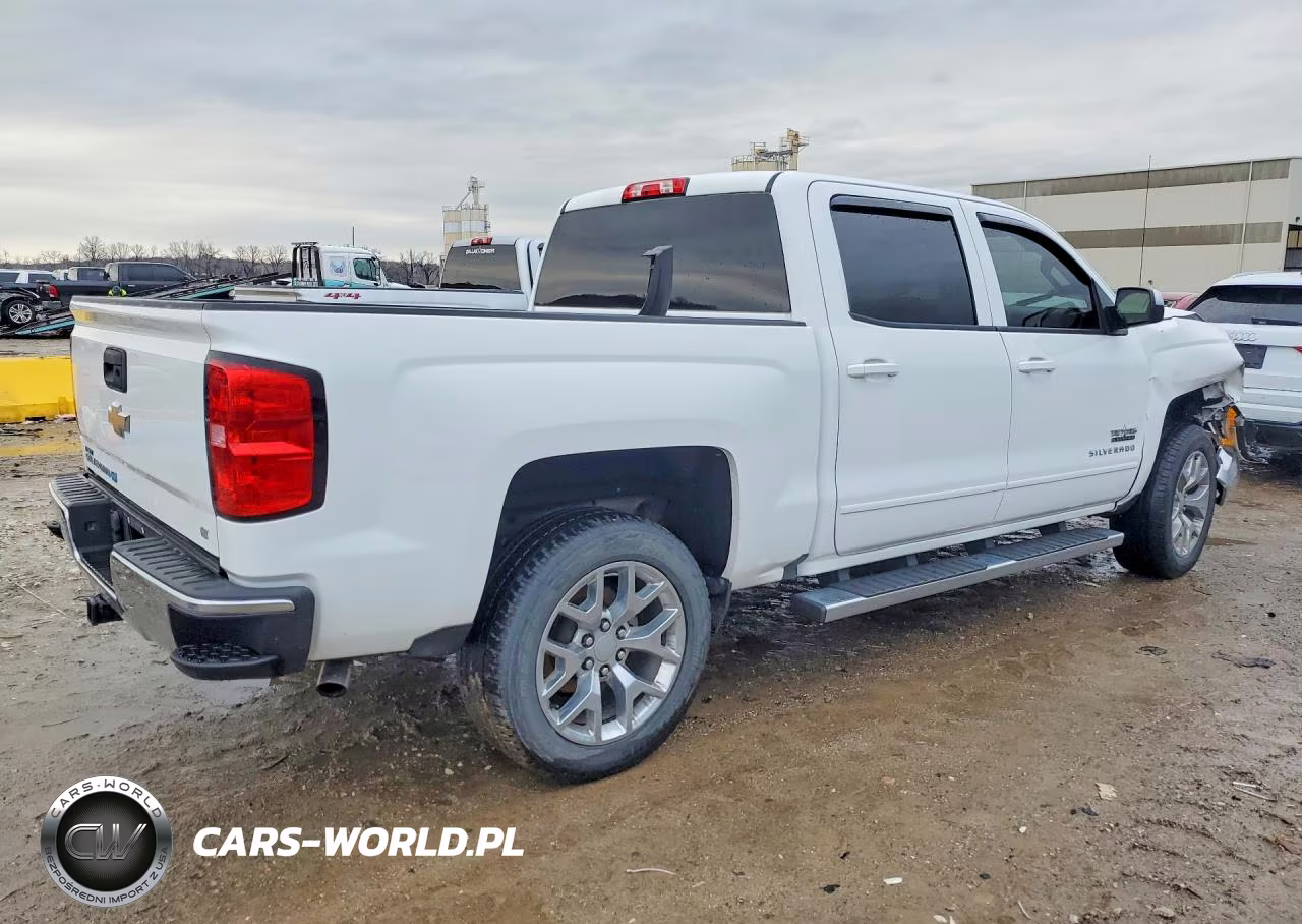 2018 Chevrolet Silverado C1500 Lt VIN:3GCUCRER9JG306955 - 3