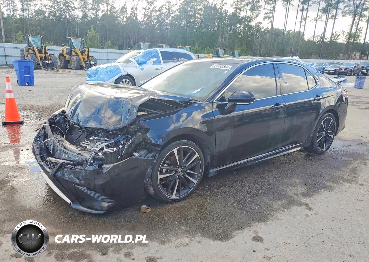2020 Toyota Camry Xse