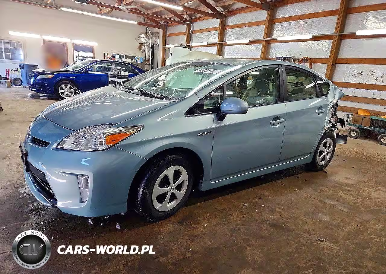 2015 Toyota Prius Two