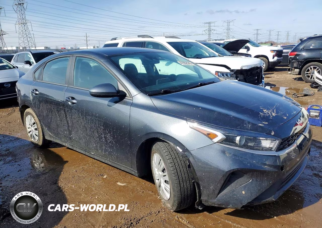 2023 Kia Forte Lx VIN:3KPF24AD4PE645927 - 4