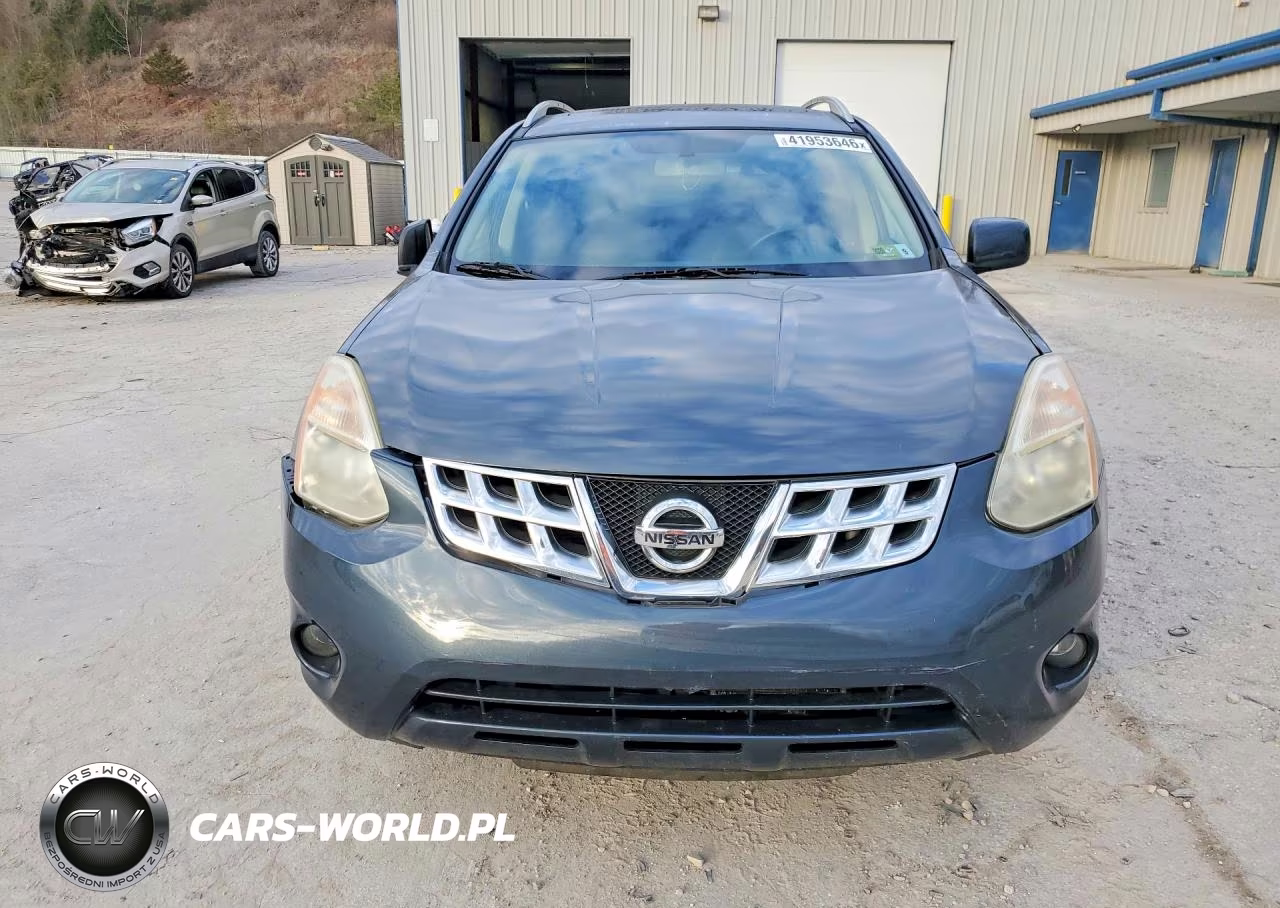 2013 Nissan Rogue S VIN:JN8AS5MV4DW642942 - 5