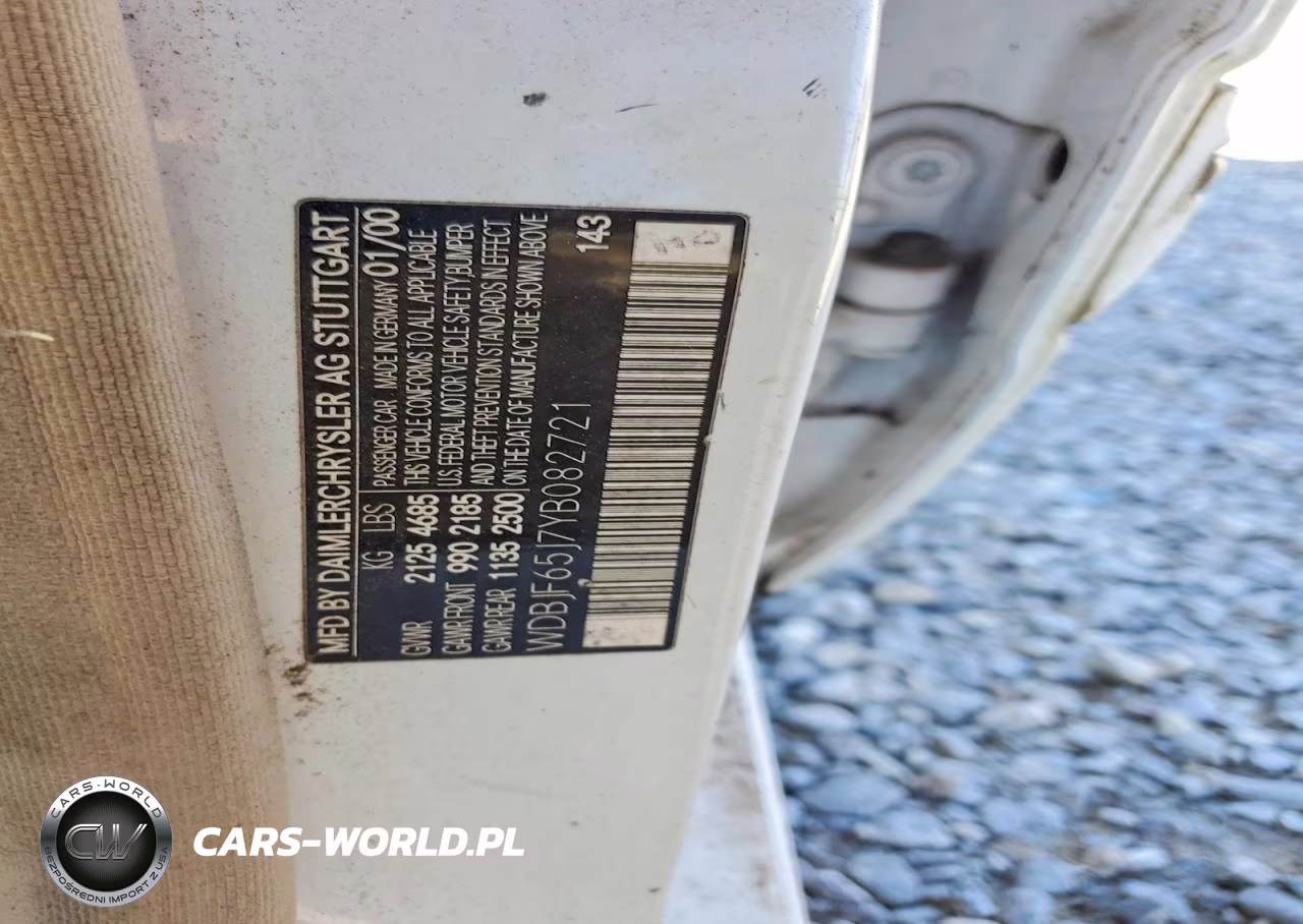 2000 Mercedes-Benz E 320 VIN:WDBJF65J7YB082721 - 12