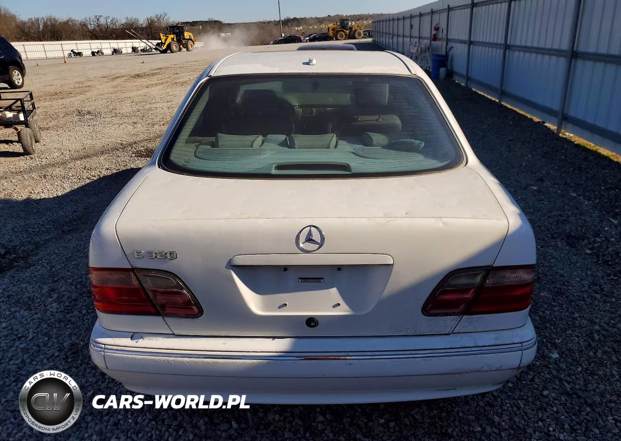 2000 Mercedes-Benz E 320 VIN:WDBJF65J7YB082721 - 6