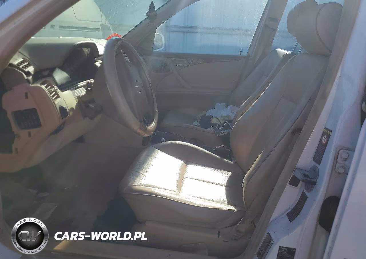2000 Mercedes-Benz E 320 VIN:WDBJF65J7YB082721 - 7