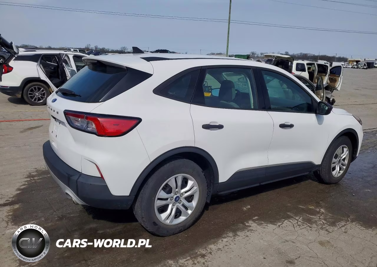 2022 Ford Escape S VIN:1FMCU0F62NUB51267 - 3