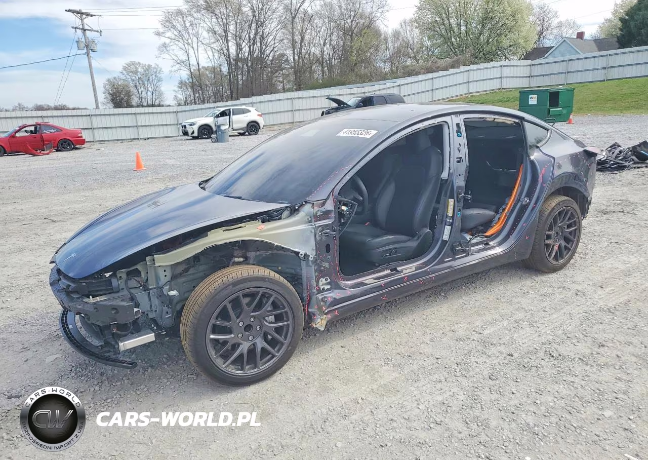 2025 Tesla Model 3