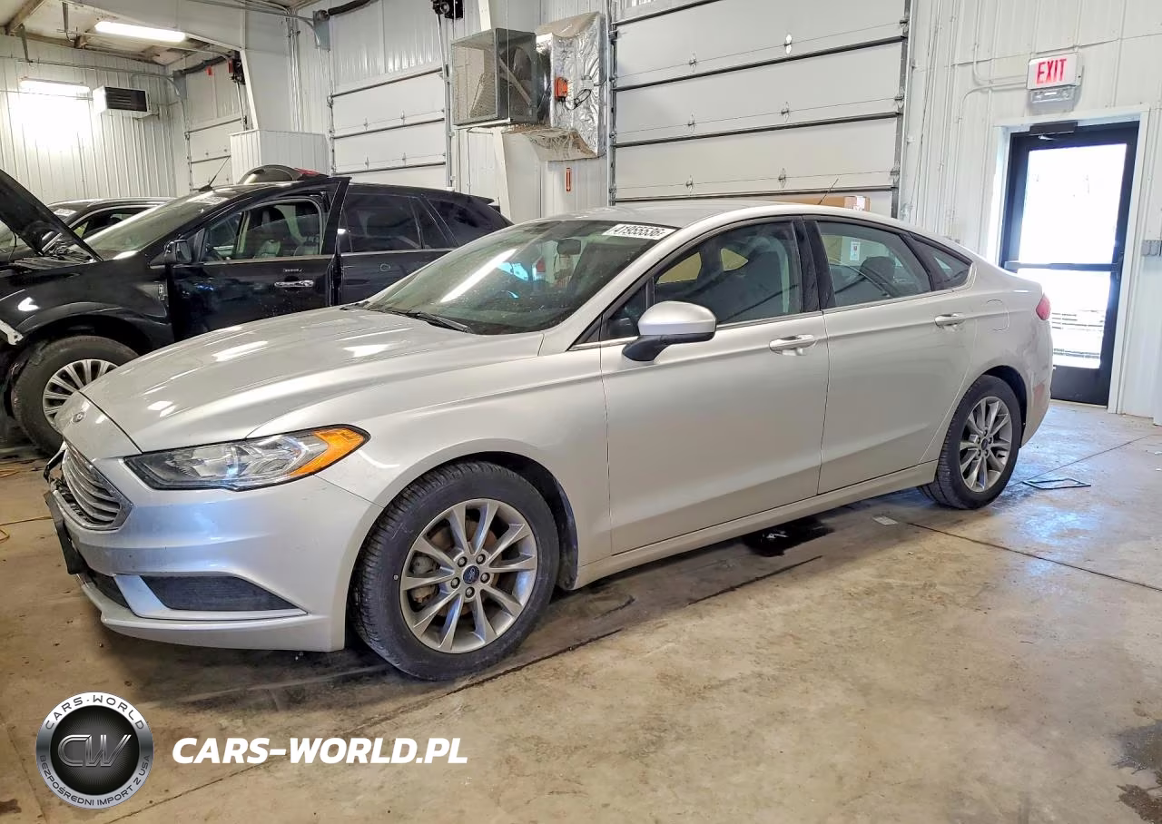 Główne zdjęcie 2017 Ford Fusion Se