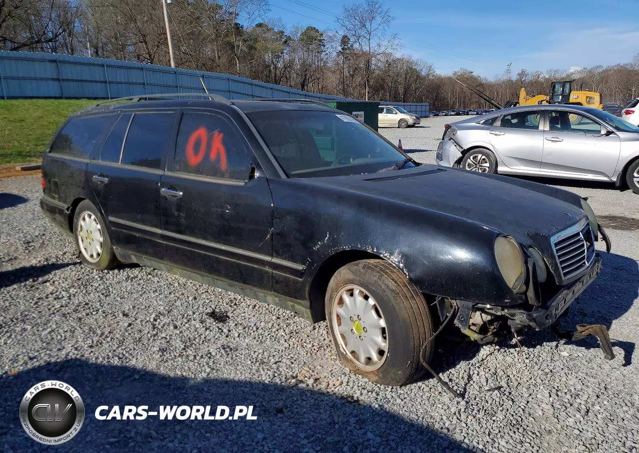 1999 Mercedes-Benz E 320 4Matic VIN:WDBJH82F9XX019918 - 4