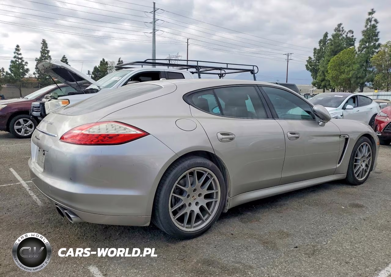 2012 Porsche Panamera 2 VIN:WP0AA2A72CL018026 - 3