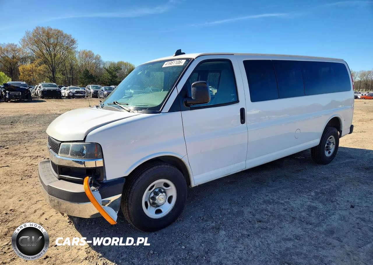 2016 Chevrolet Express G3500 Lt – zdjęcie 1 z 13