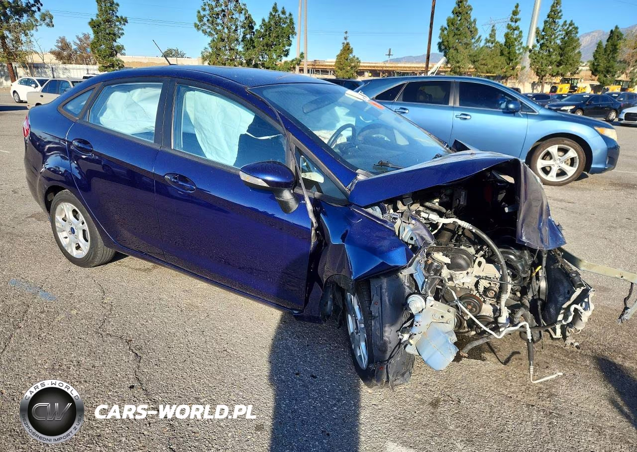 2016 Ford Fiesta Se VIN:3FADP4BJ5GM202839 - 4