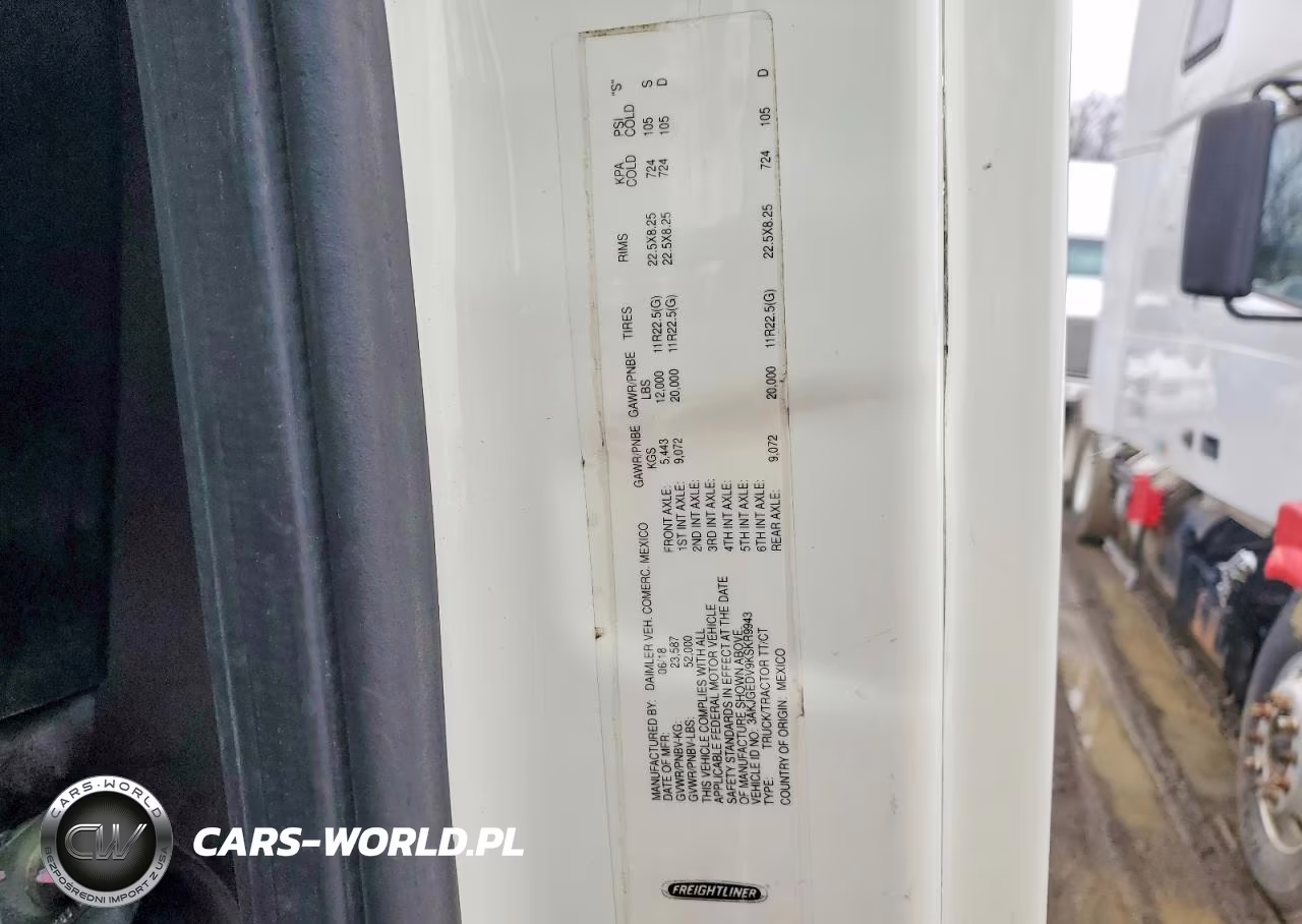 2019 Freightliner Cascadia 125 Semi Truck VIN:3AKJGEDV9KSKR9943 - 10
