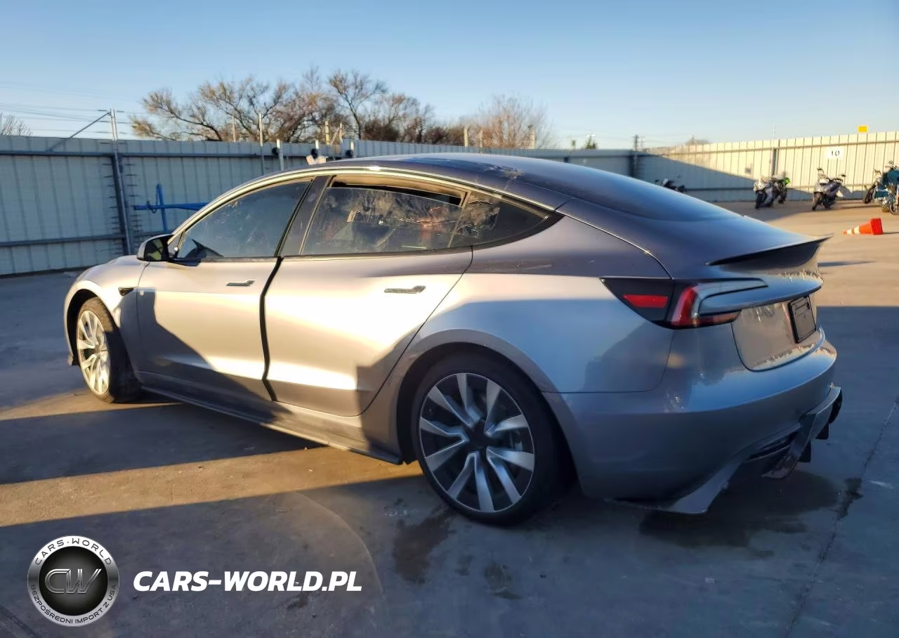 2025 Tesla Model 3 VIN:5YJ3E1EAXSF949601 - 2