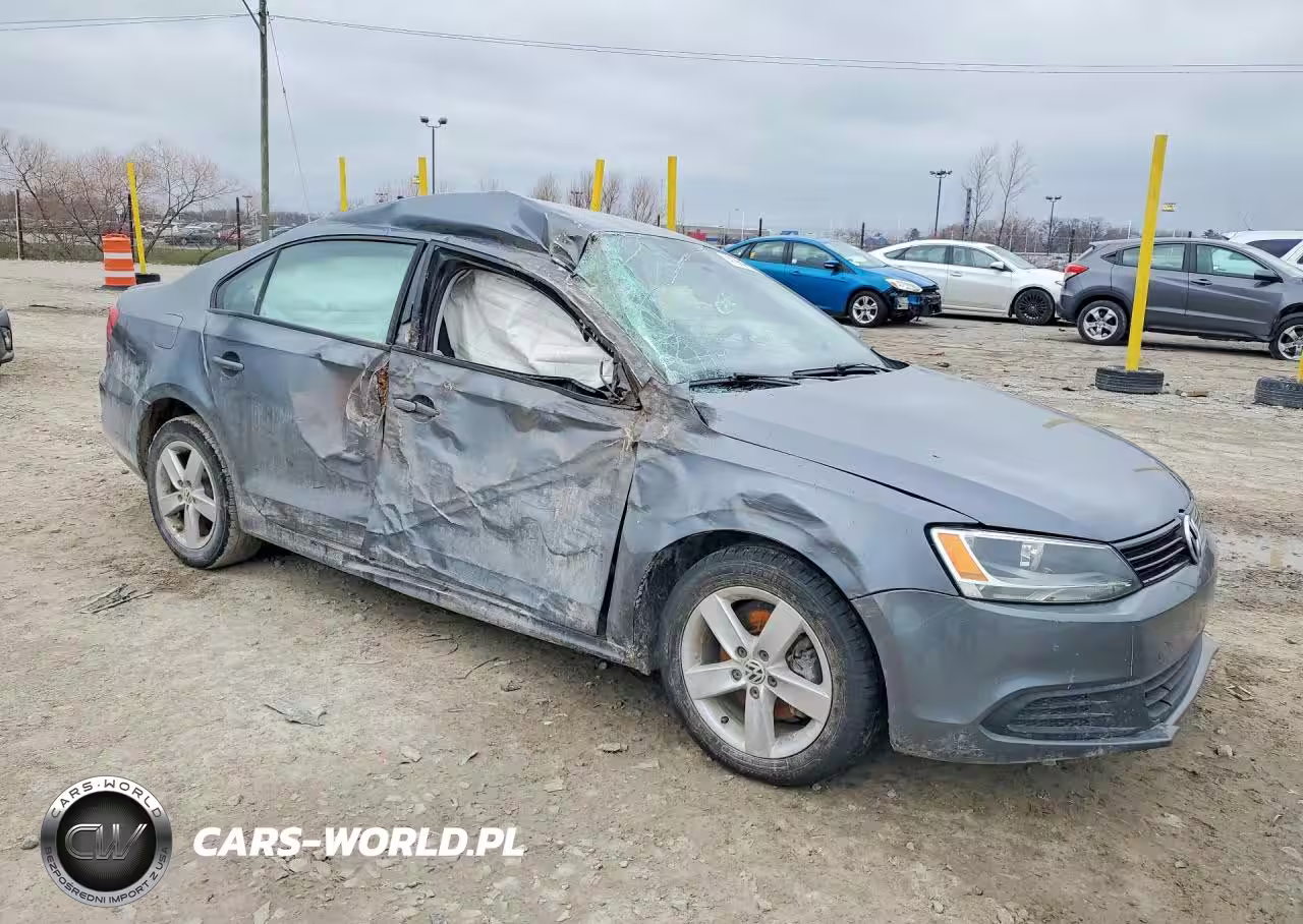 2012 Volkswagen Jetta Tdi VIN:3VWLL7AJ9CM375047 - 4