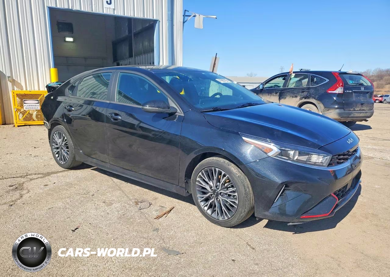 2024 Kia Forte Gt-Line VIN:3KPF54AD5RE726493 - 4