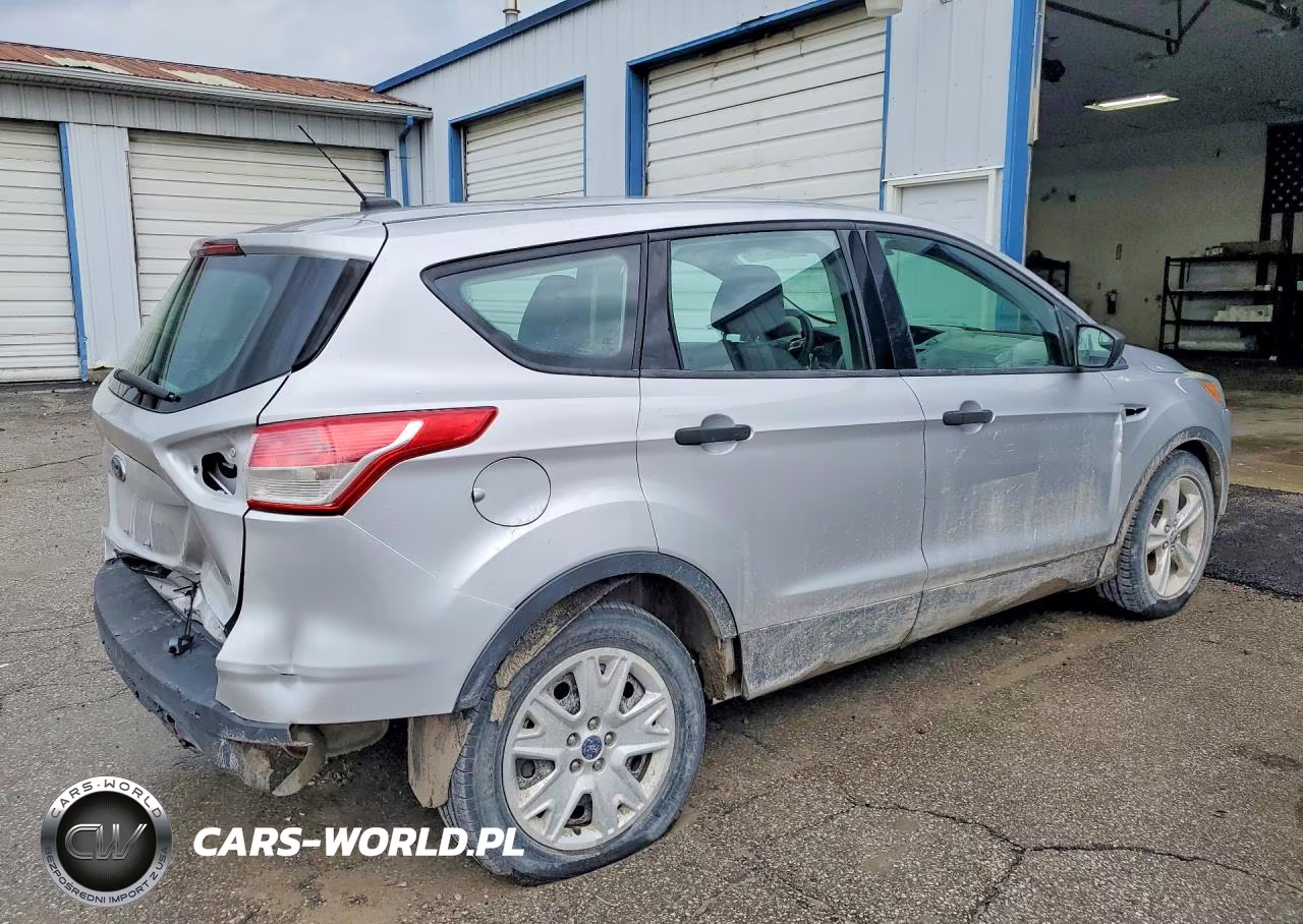 2016 Ford Escape S VIN:1FMCU0F70GUB34365 - 3
