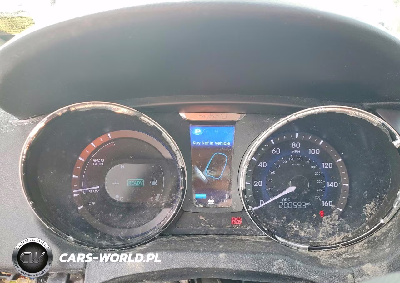 2013 Hyundai Sonata Hybrid Limited VIN:KMHEC4A47DA086036 - 9