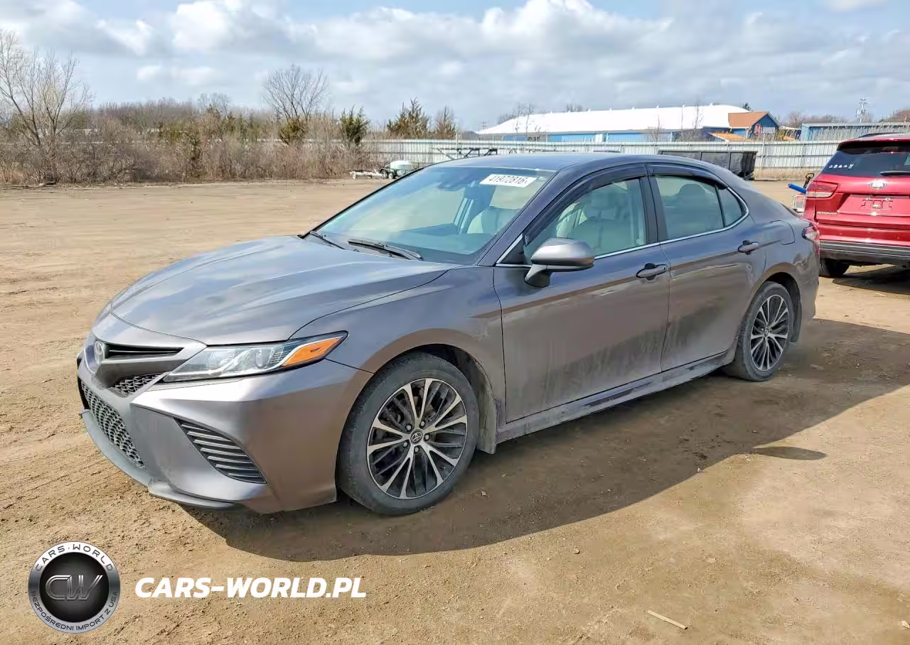 2020 Toyota Camry Se