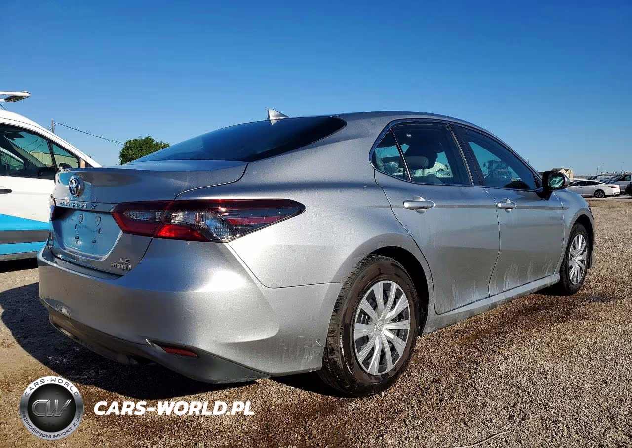2022 Toyota Camry Hybrid Le VIN:4T1C31AKXNU591296 - 3