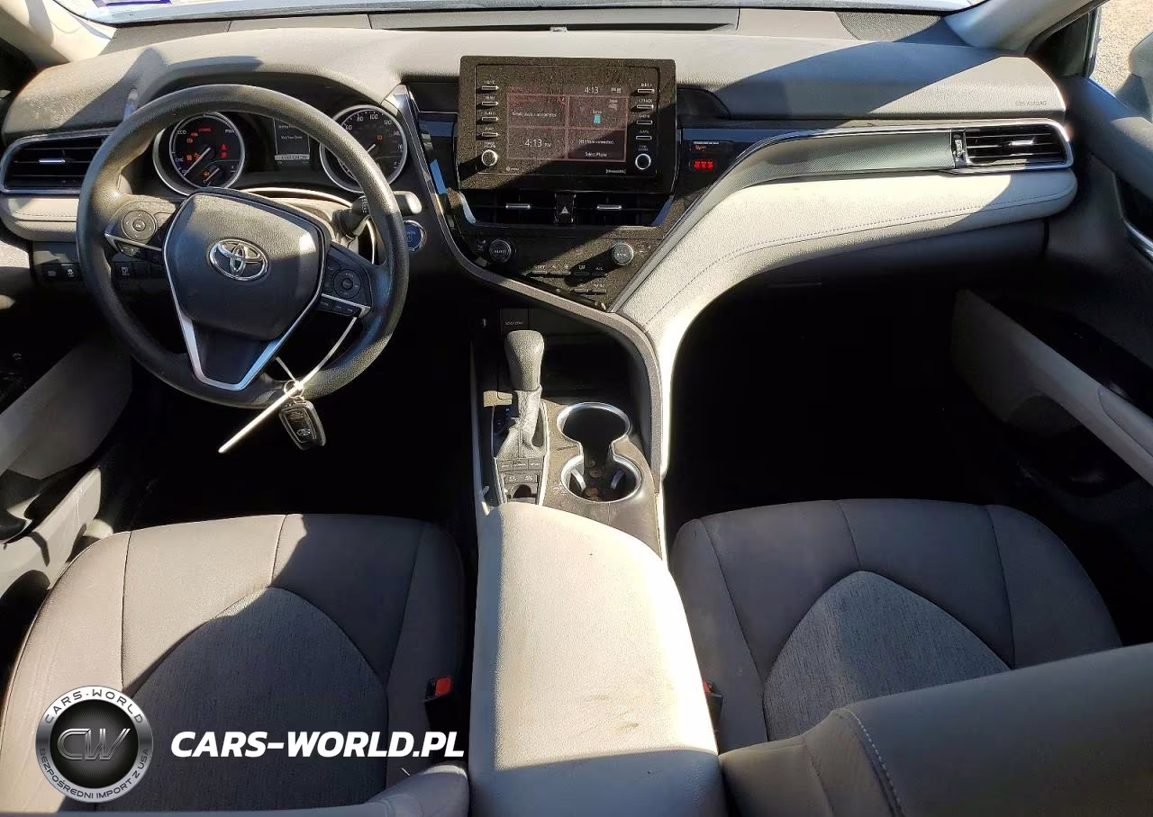 2022 Toyota Camry Hybrid Le VIN:4T1C31AKXNU591296 - 8