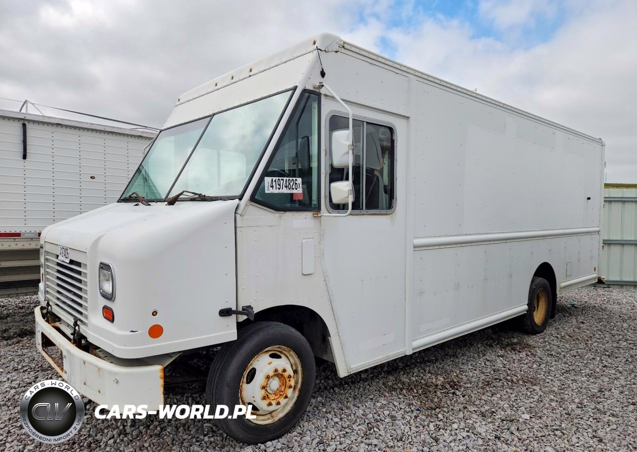 2015 Ford F59 Delivery Truck