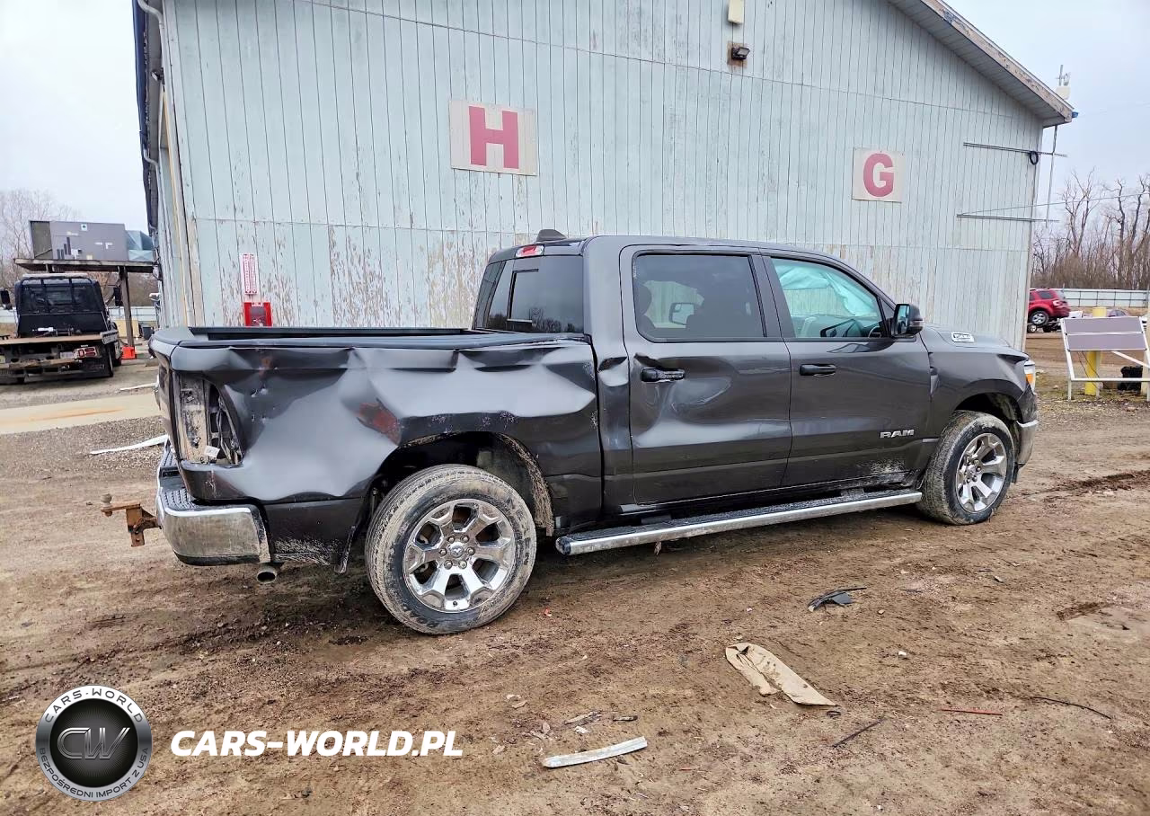 2023 Ram 1500 Big Horn VIN:1C6RRFFG8PN590070 - 3