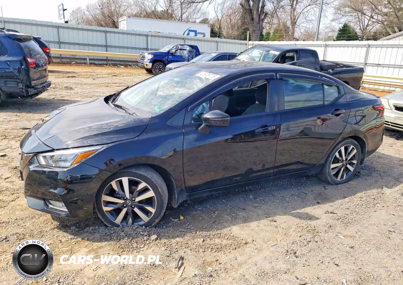 2020 Nissan Versa Sr