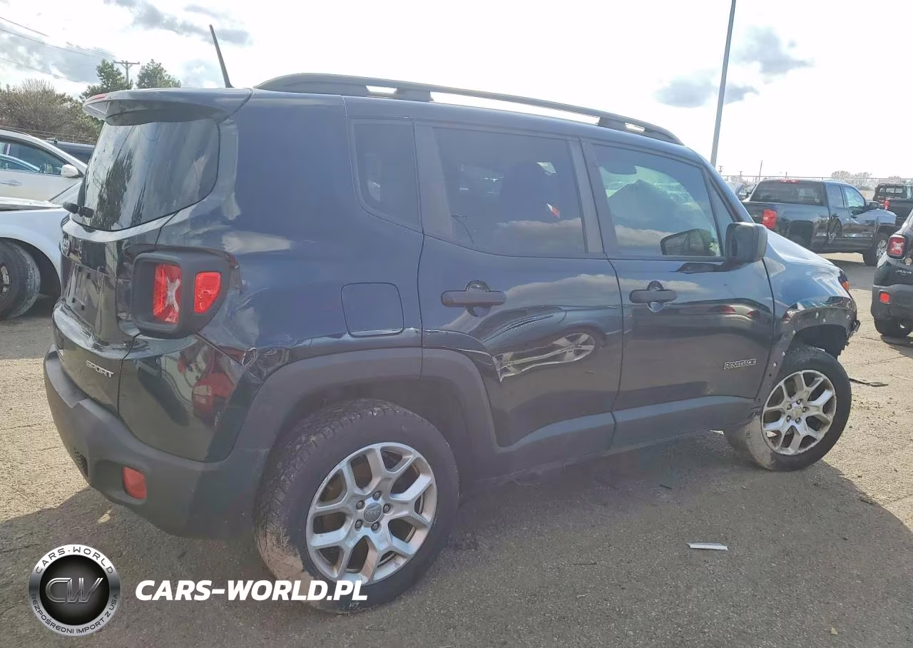 2018 Jeep Renegade Sport VIN:ZACCJBAB2JPJ15827 - 3
