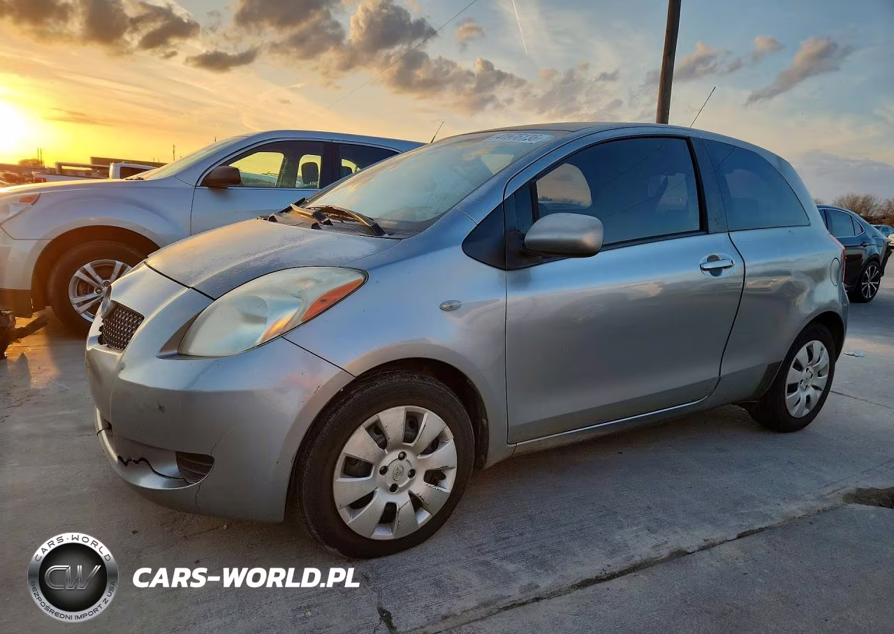 2008 Toyota Yaris Base – zdjęcie 1 z 13
