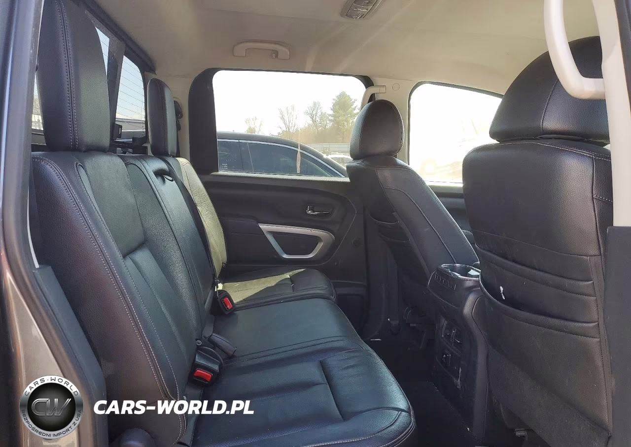 2018 Nissan Titan Sl VIN:1N6AA1E56JN535668 - 10
