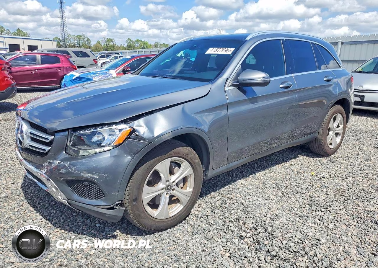 2018 Mercedes-Benz Glc 300 – zdjęcie 1 z 13