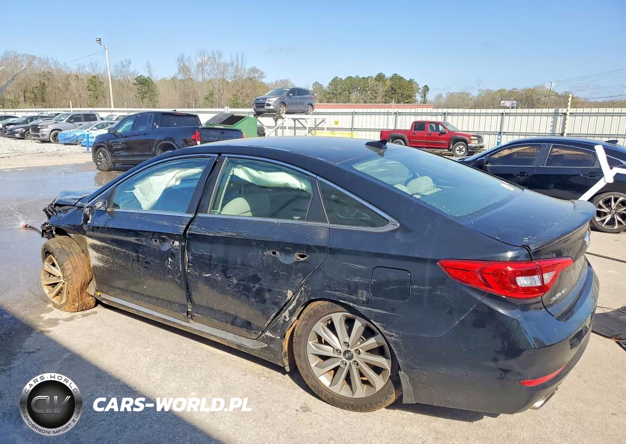 2015 Hyundai Sonata Sport VIN:5NPE34AF1FH135152 - 2