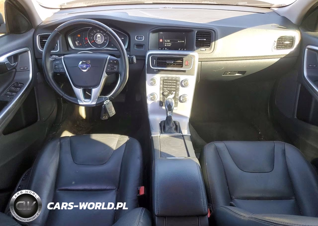 2017 Volvo S60 VIN:YV126MFL9H2421404 - 8