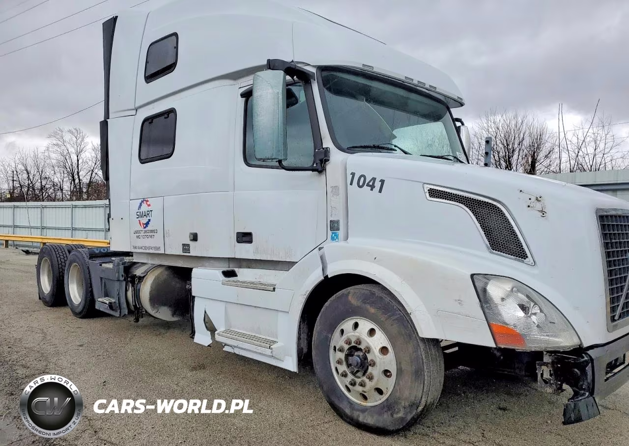 2015 Volvo Vnl Semi Truck VIN:4V4NC9EH5FN185095 - 9