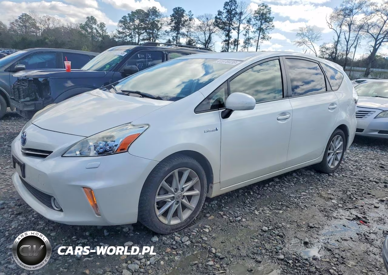 2013 Toyota Prius V